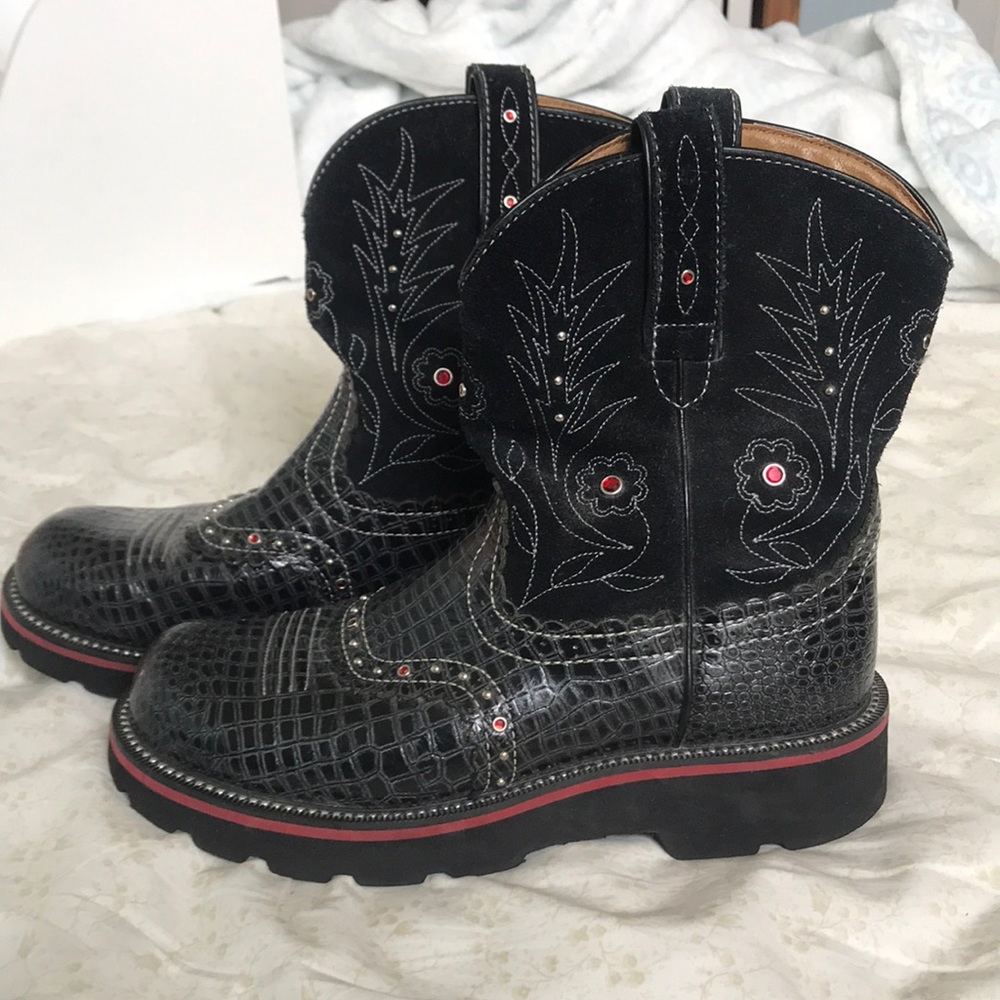 Women’s wrist fatbaby cowboy cowgirl boots